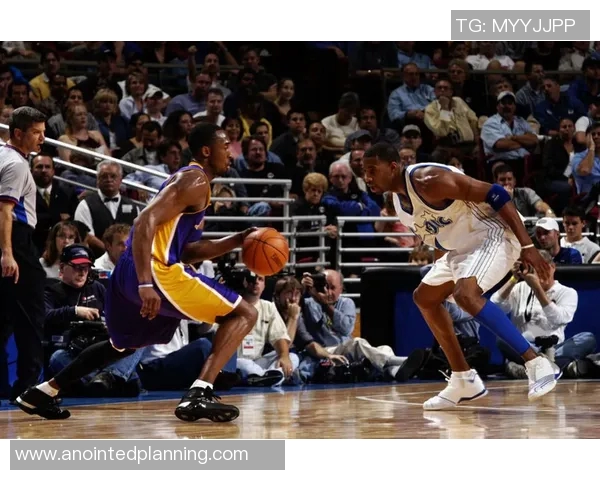 麦迪与科比的巅峰对决：谁才是那个时代的篮球之王